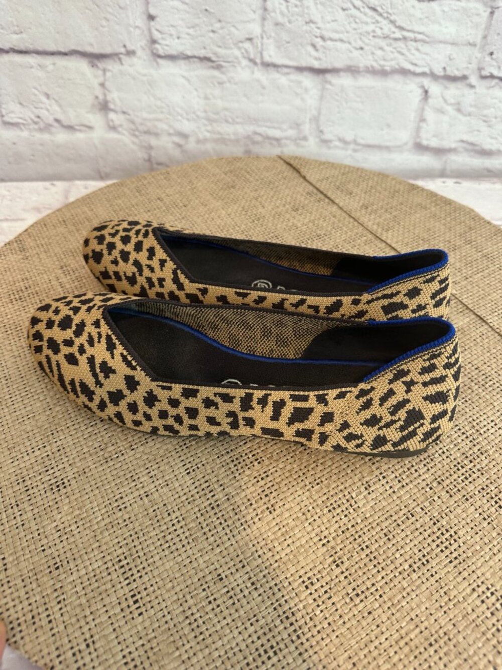 Rothy's Leopard round toe tan black print size 9 - Picture 4 of 11